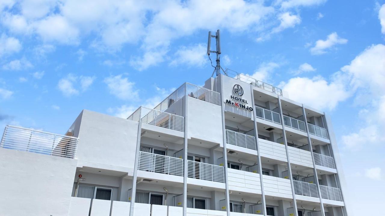 Mr Kinjo 万座ビーチ前 Aparthotel Onna Kültér fotó