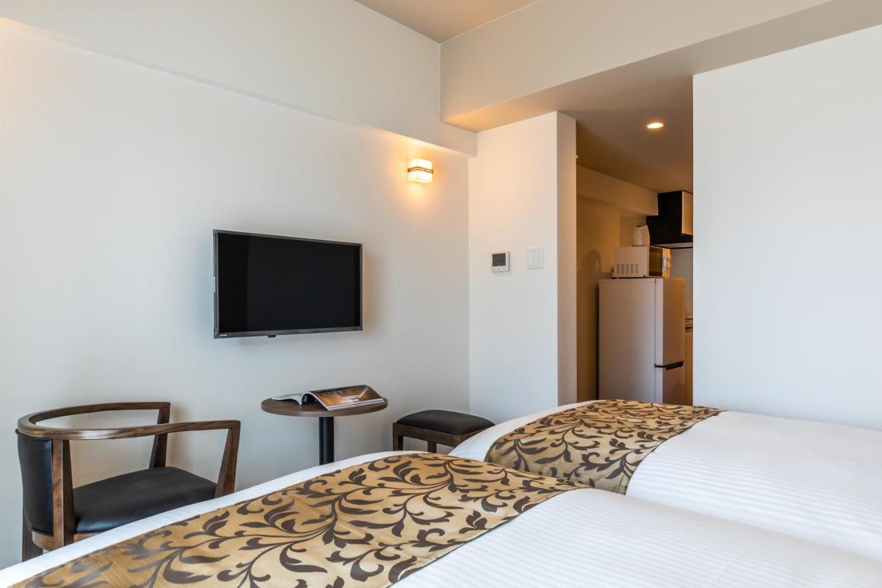 Mr Kinjo 万座ビーチ前 Aparthotel Onna Kültér fotó