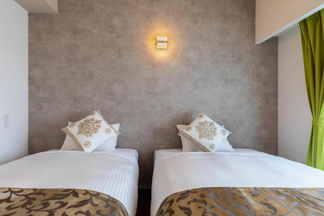 Mr Kinjo 万座ビーチ前 Aparthotel Onna Kültér fotó